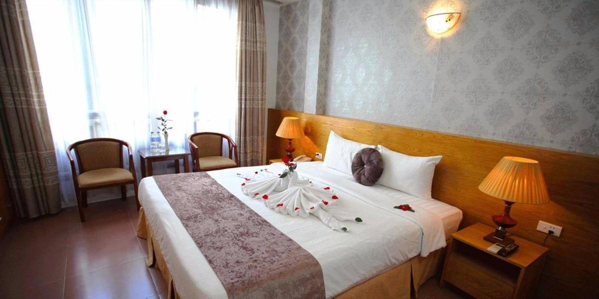 Mayhouse Travel Hanoi Esterno foto