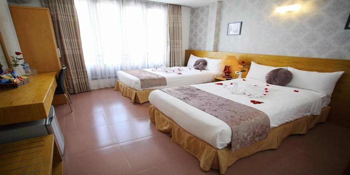 Mayhouse Travel Hanoi Esterno foto